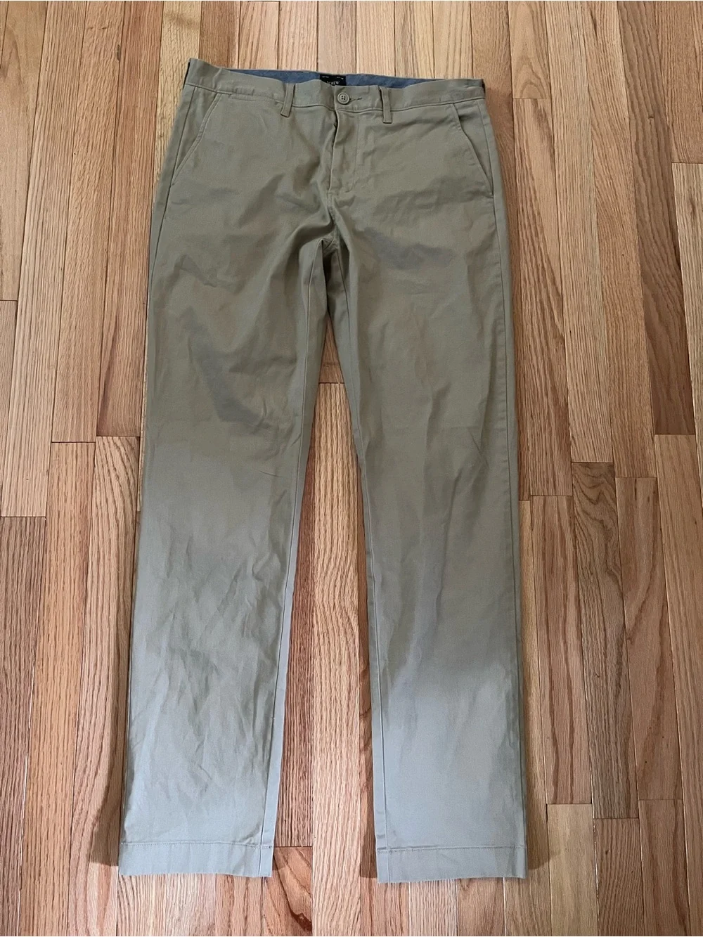 NWT J Crew Khaki Chino Pants 32 X 32 Beige Slim Fit Preppy Quiet Luxury